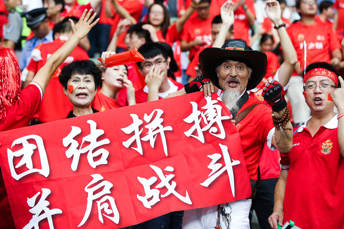 凸显实力，球队轻取对手，信心百倍走向胜利