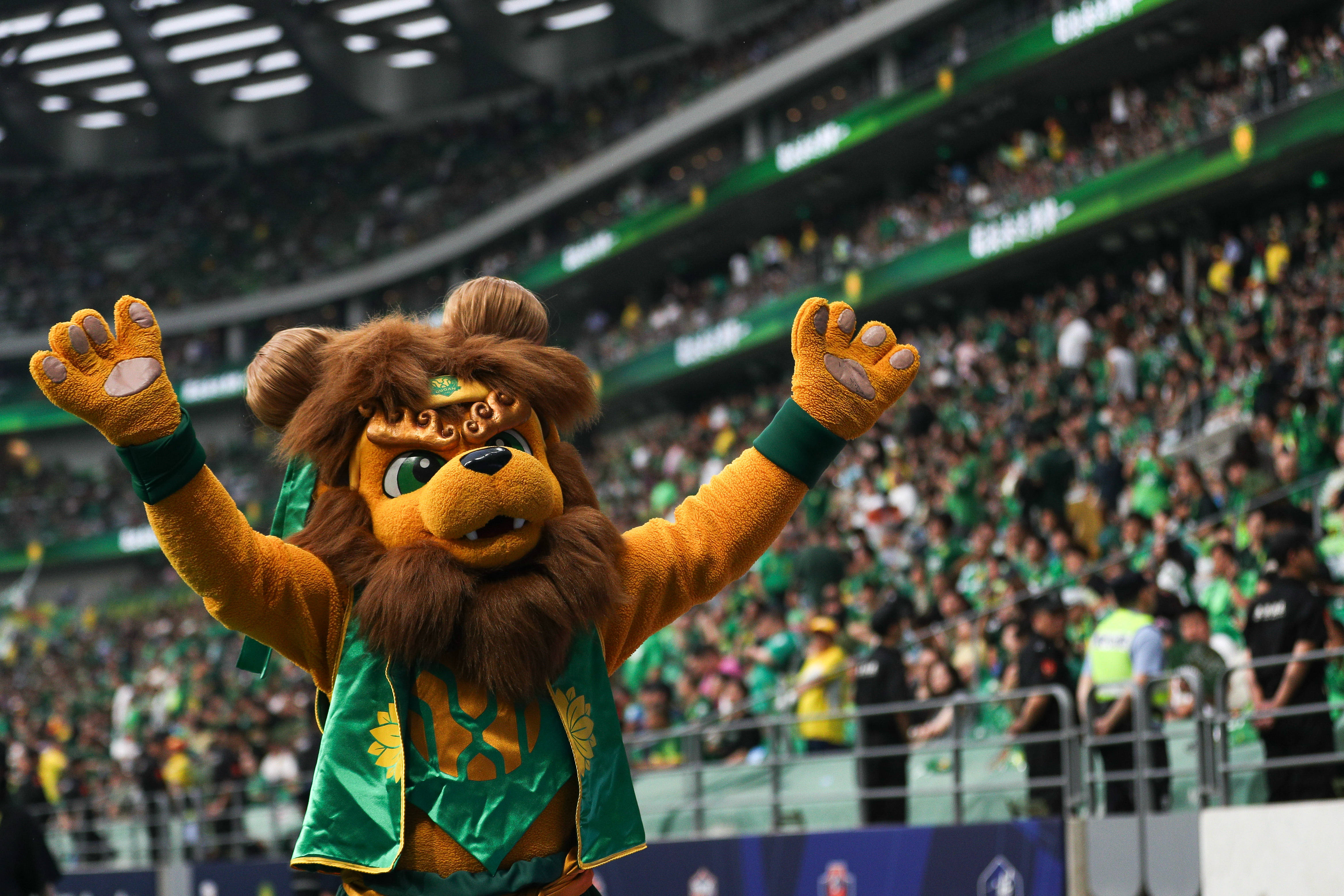 广州队士气爆棚，欧联杯八强战遇上北京国安，目标明确直指晋级(wbo拳王金腰带卫冕战)